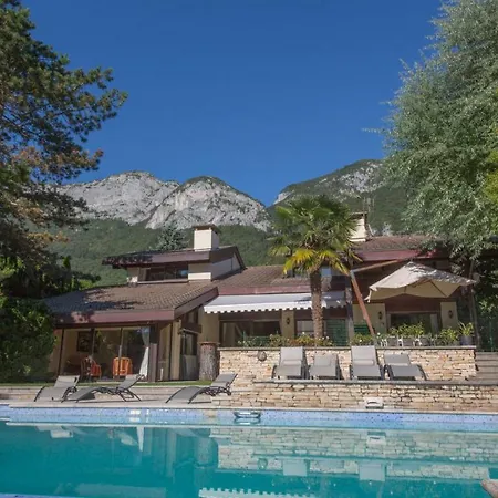 Villa Savoielac - Rive Est *